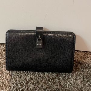 Micheal Kors (Lock) Wallet